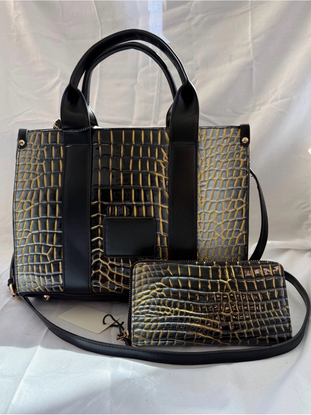 Black & Gold Croc-Embossed Tote with Matching Wallet - Women Bags